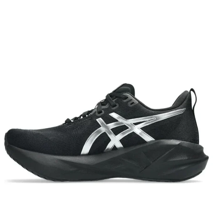 Novablast 5 Platinum „Platinum Black“