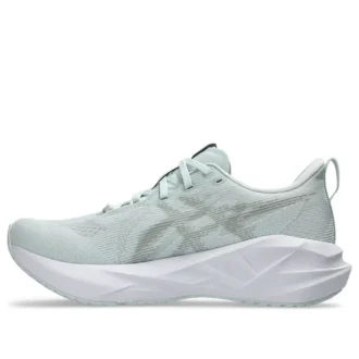 Novablast 5 „Pure Aqua Seal Grey“