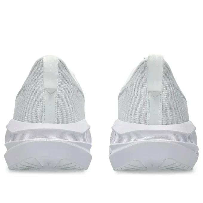 Novablast 5 „White Piedmont Grey“