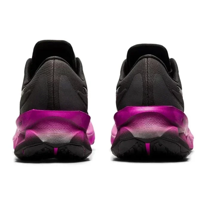 Novablast „Black Digital Grape“