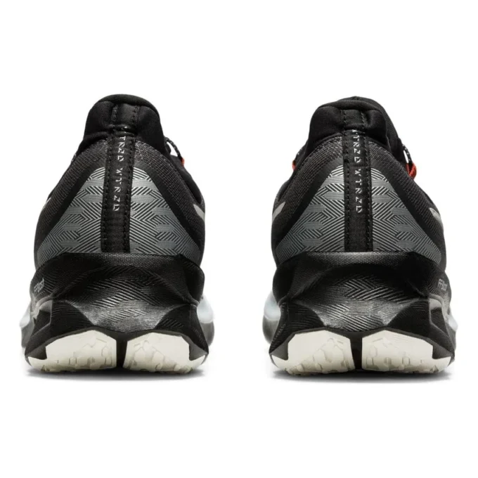 Novablast „Black Grey“