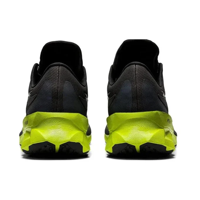 Novablast „Black Lime Zest“