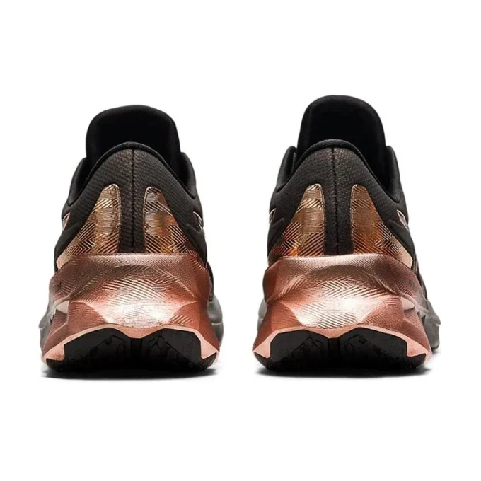 Novablast „Black Rose Gold“