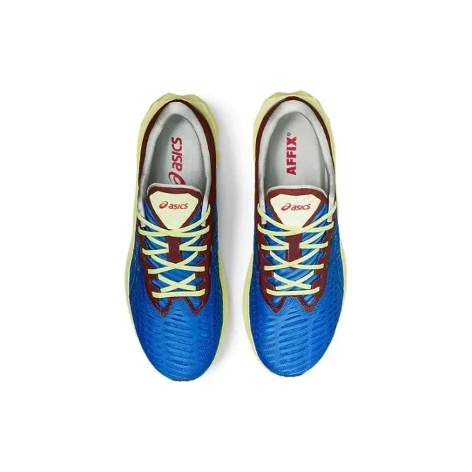 Novablast „Blue Coast Deep Aqua“