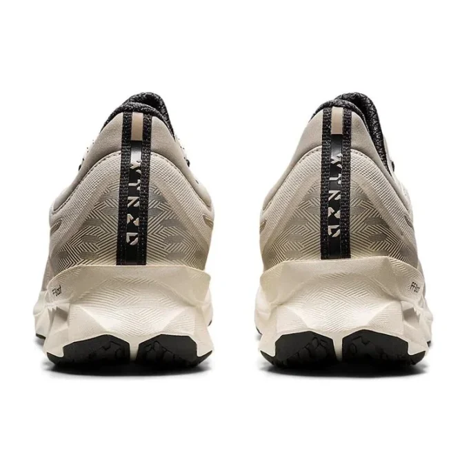 Novablast „Smoke Grey“