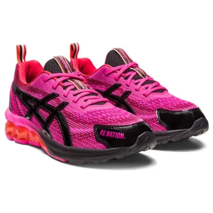 P.E Nation x Gel-Quantum 180 7 „Pink Glow Black“