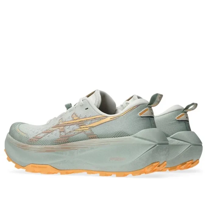 Trabuco Max 4 „Cream Dusty Steppe“
