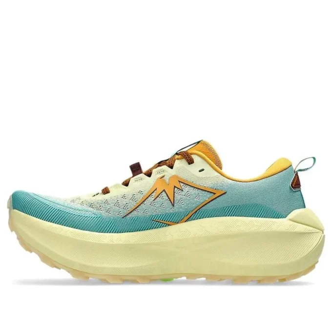 Trabuco Max 4 „Wheat Yellow Dark Red Planct“