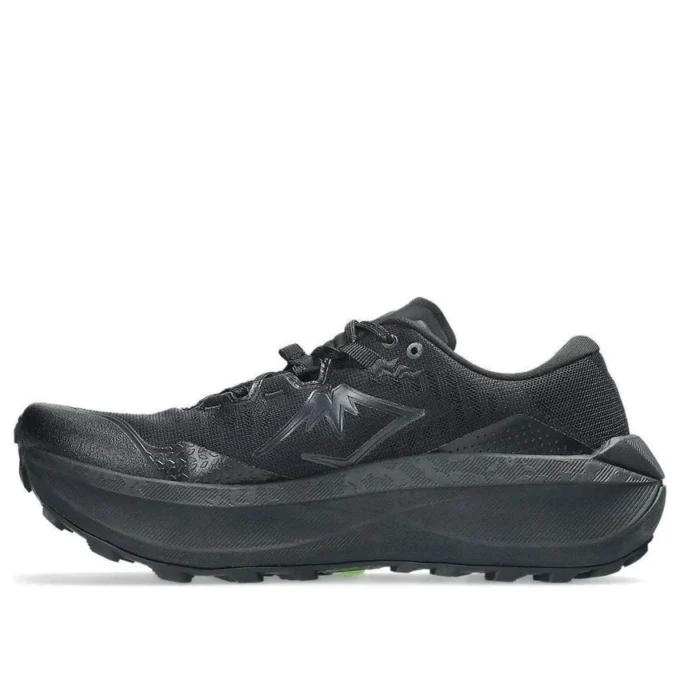 Trabuco Max 5 „Black Graphite Grey“
