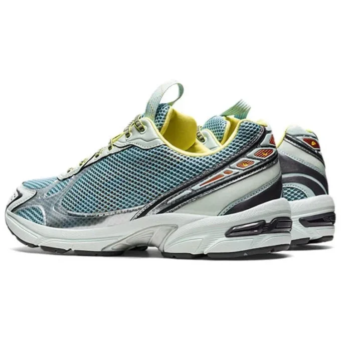 UB4-S GEL-1130 „Smoke Blue Pure Silver“